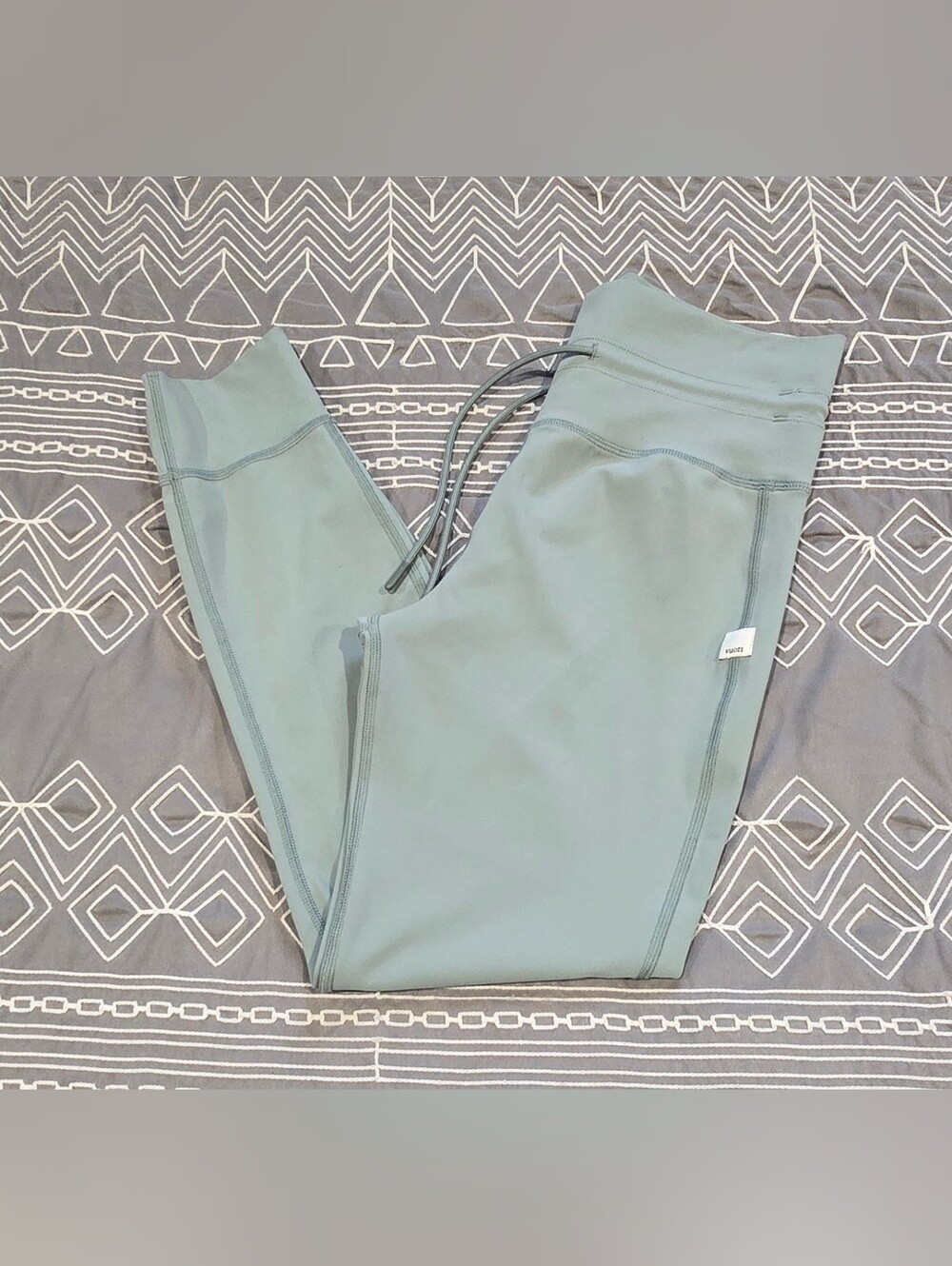 Vuori Misty Sage High-Rise Leggings